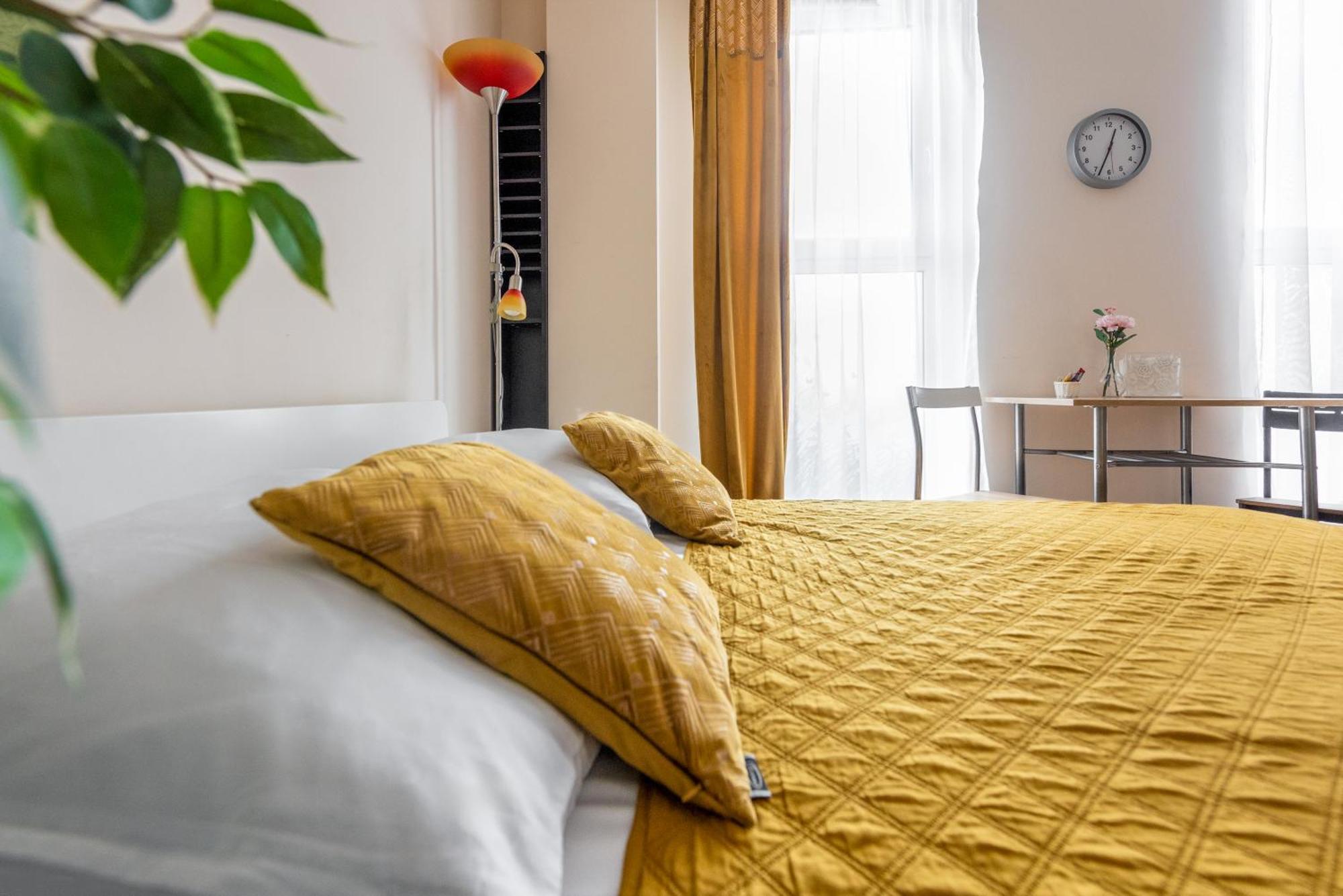 Cozy Modern Apartment Astoria Magic Orange Old Town Krasków Eksteriør bilde